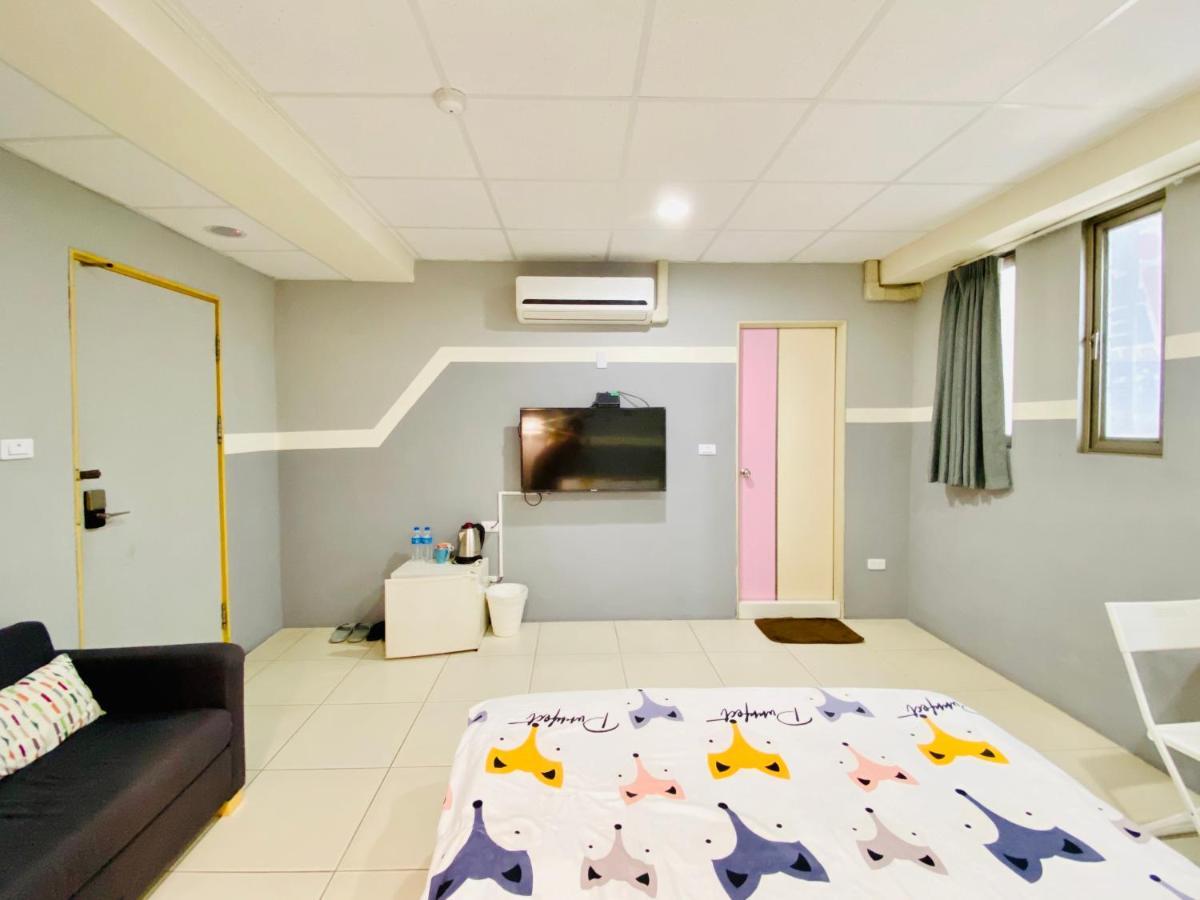Wei Yang Guest House Tainan Eksteriør billede